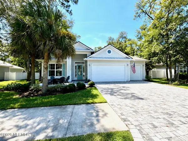 13729 Hidden Oaks Lane, Jacksonville, FL 32225