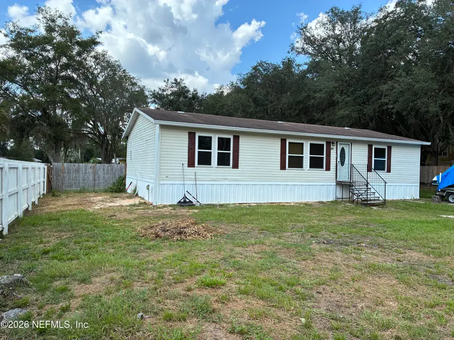 104 Reaves Avenue, Interlachen, FL 32148 - #2