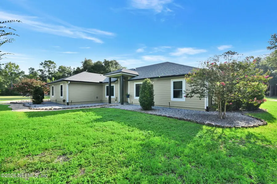 212 N Mimosa Avenue, Middleburg, FL 32068 - #2