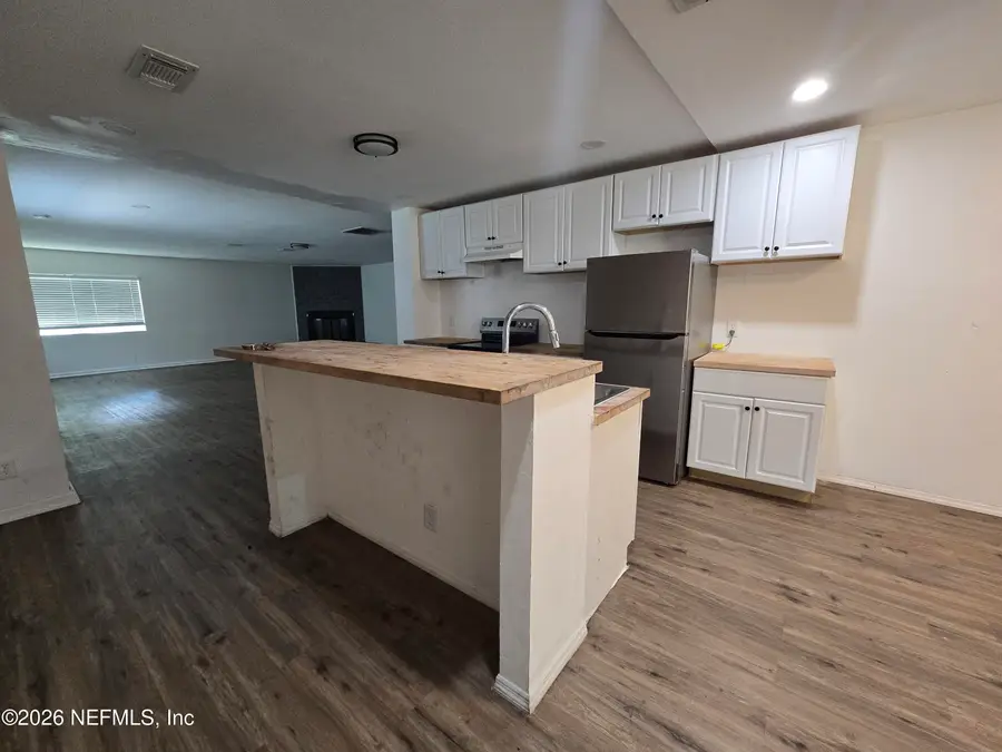 7570 Strato Road, Jacksonville, FL 32210 - #3