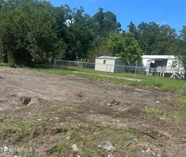 5525 Valdura Avenue, Jacksonville, FL 32244