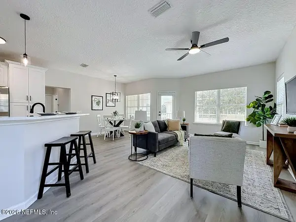 1725 Forest Lake E Circle #3, Jacksonville, FL 32225