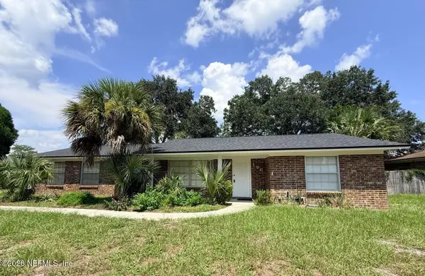 186 Foxridge Road, Orange Park, FL 32065