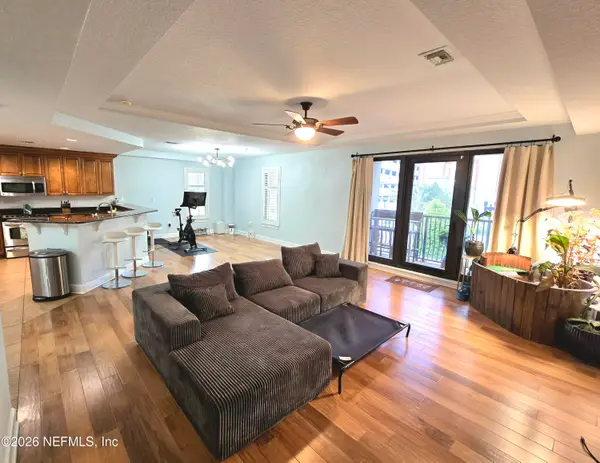 1478 Riverplace Boulevard #202, Jacksonville, FL 32207