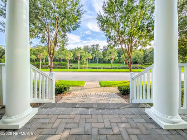 305 Sternwheel Drive, St. Johns, FL 32259
