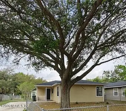 1038 Fuller Lane, Jacksonville, FL 32206