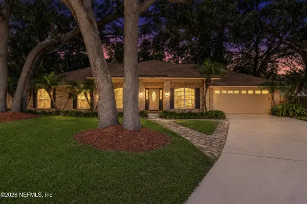 1911 St Marys Court, Jacksonville, FL 32223