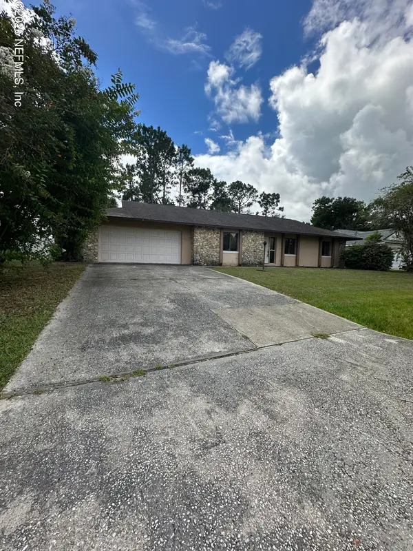 3 Woodfalon Place, Palm Coast, FL 32164