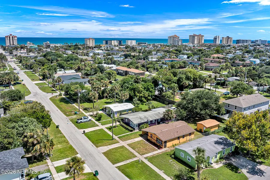 628 3rd S Avenue, Jacksonville Beach, FL 32250 - #3