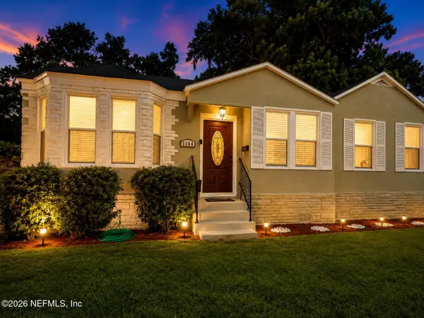 7164 W Lucky W Drive, Jacksonville, FL 32208
