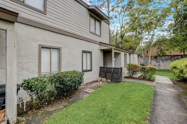 8300 Plaza Gate Lane #1071, Jacksonville, FL 32217
