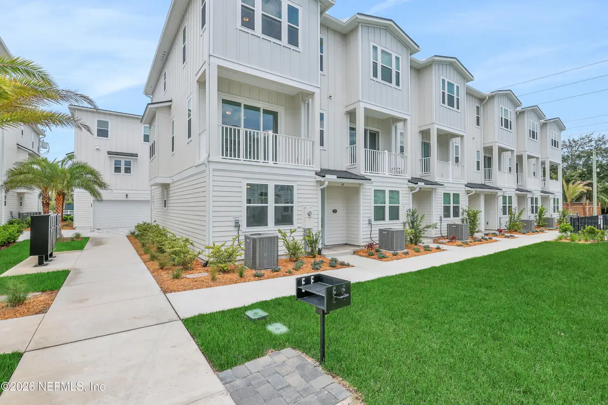 1003 N 1st Avenue, Jacksonville Beach, FL 32250 - #1