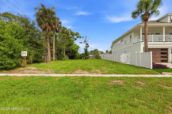 887 16th S Avenue, Jacksonville Beach, FL 32250