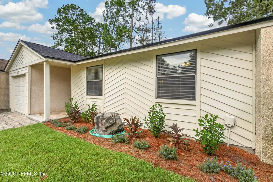 3313 W Donzi Way, Jacksonville, FL 32223 - #3
