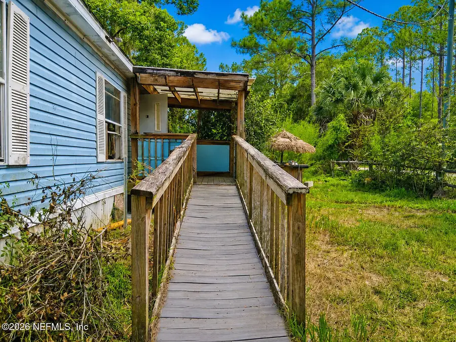 106 Lake Shore Road, Interlachen, FL 32148 - #3