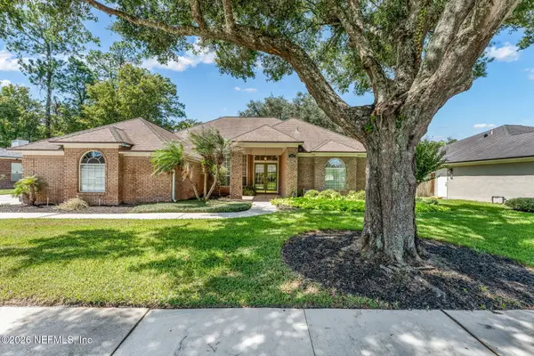 8982 Hunt Valley W Drive, Jacksonville, FL 32257