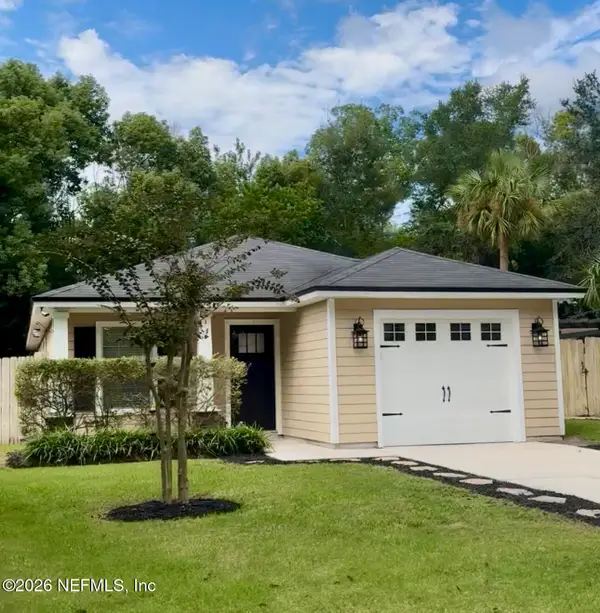 6237 Syringa Lane, Jacksonville, FL 32211