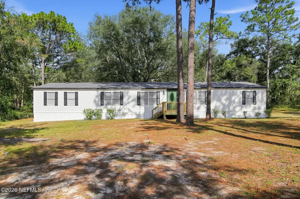 124 Hour Glass Circle, Hawthorne, FL 32640 - #1