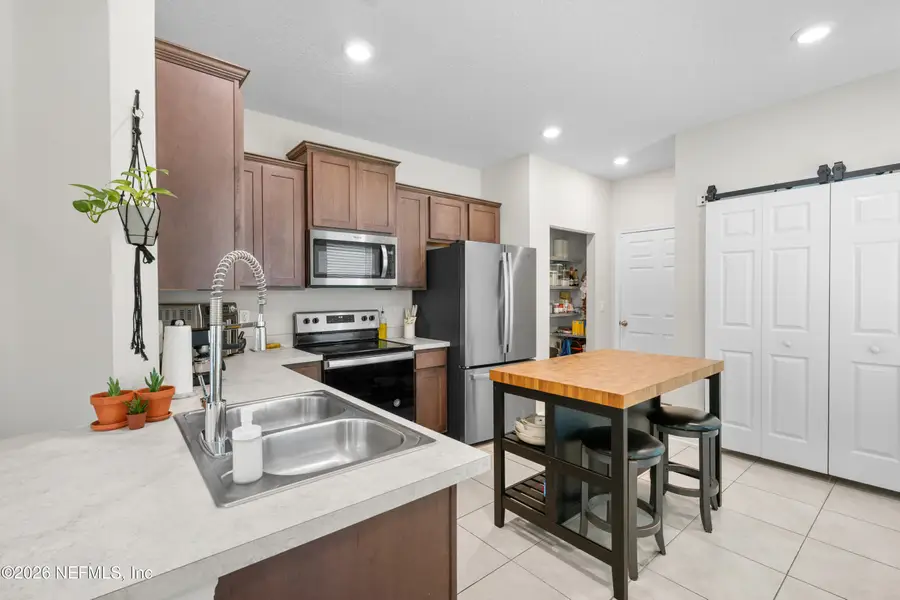 893 Capitol Parkway, Jacksonville, FL 32218 - #3