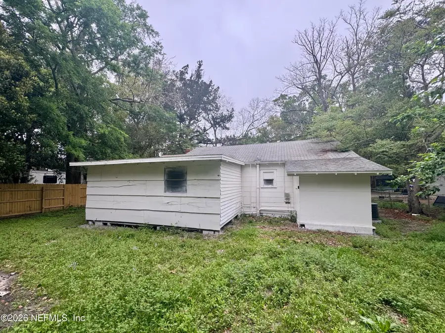 5420 Leaming Avenue, Jacksonville, FL 32254 - #3