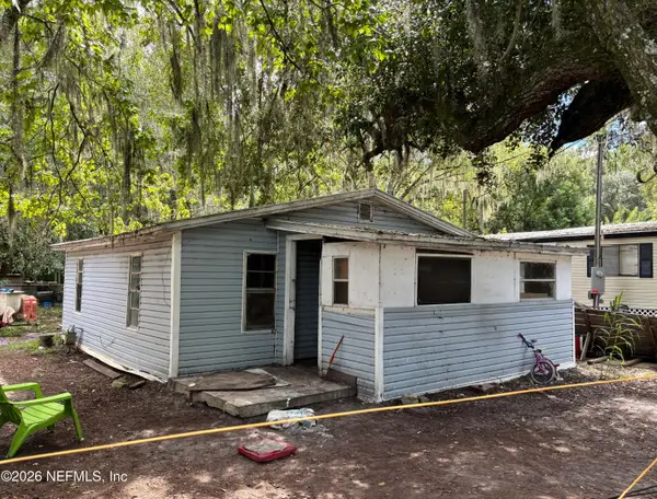 208 4th Street, East Palatka, FL 32131
