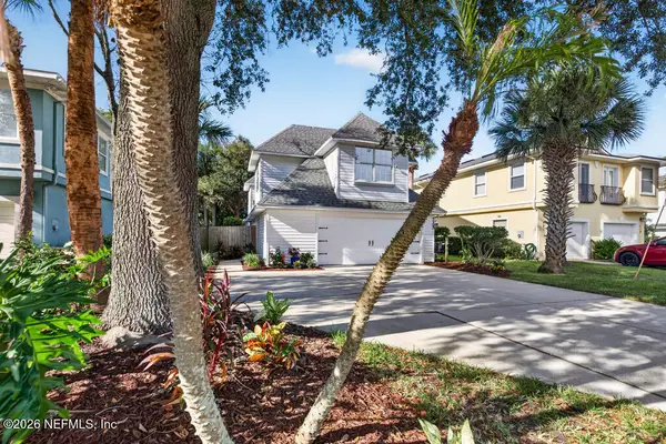 725 11th S Avenue, Jacksonville Beach, FL 32250