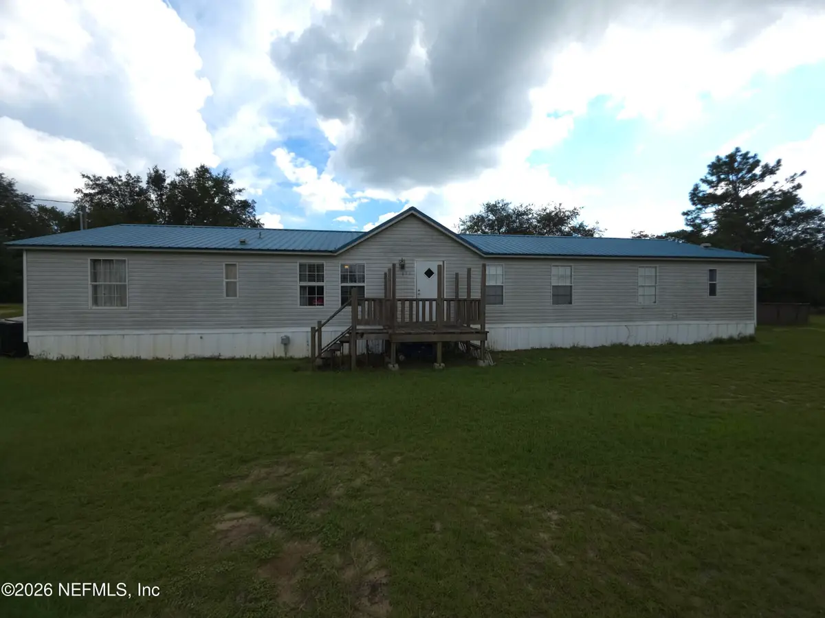 633 Marion Avenue, Interlachen, FL 32148 - #1