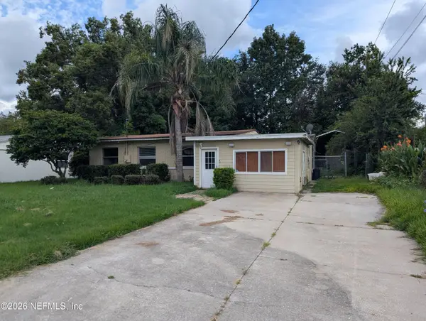 6220 Pennant W Drive, Jacksonville, FL 32244