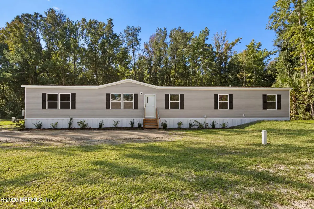 127 East Street, Palatka, FL 32177 - #1