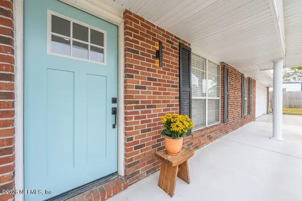 2826 Water View Circle, Jacksonville, FL 32226