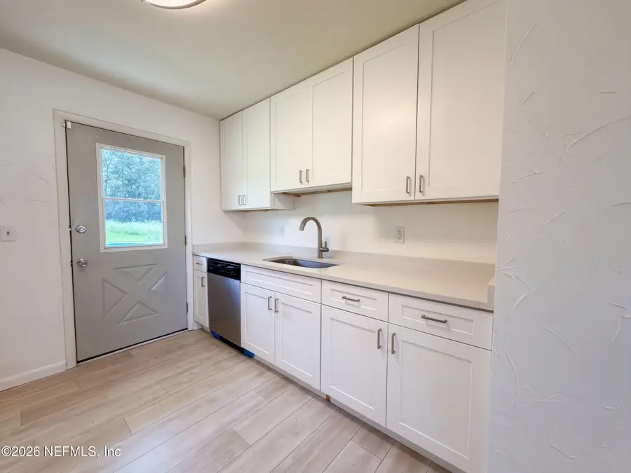 1737 Hawaii E Drive, Jacksonville, FL 32246 - #2
