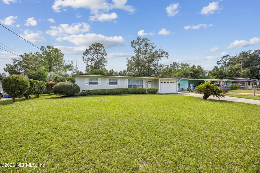 7820 Chateau S Drive, Jacksonville, FL 32221 - #2