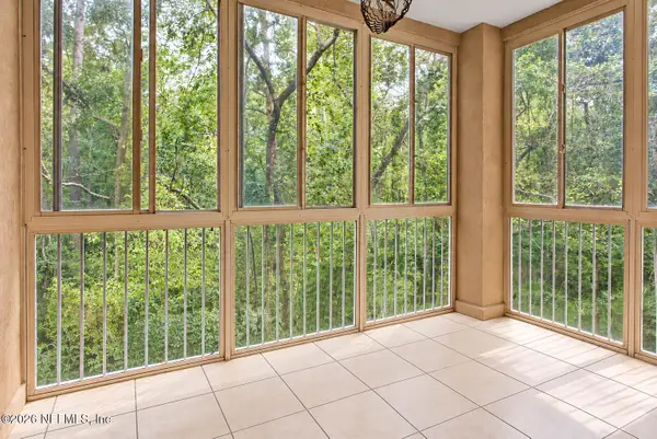 8601 Beach Boulevard #208, Jacksonville, FL 32216