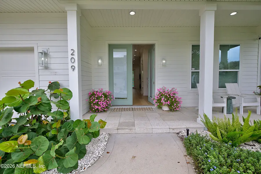209 39th S Avenue, Jacksonville Beach, FL 32250 - #2