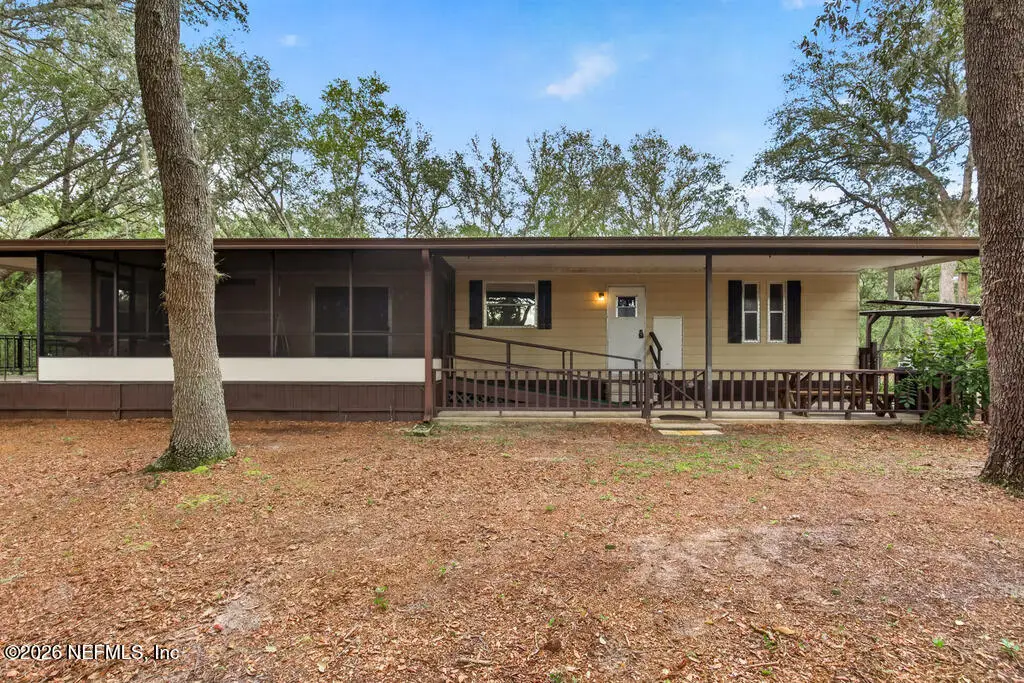 115 Holly Street, Interlachen, FL 32148 - #1
