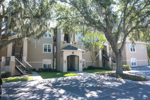 1701 The Greens Way #1514, Jacksonville Beach, FL 32250