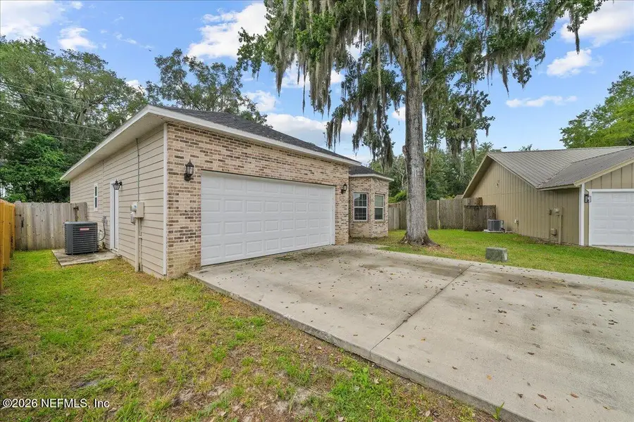 6107 W 1st Manor, Palatka, FL 32177 - #3
