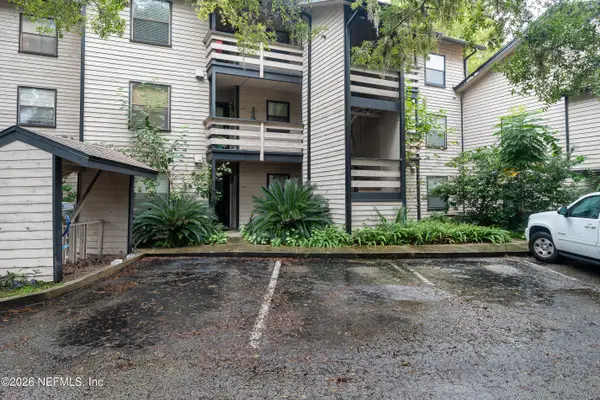 1604 Arcadia Drive #106, Jacksonville, FL 32207