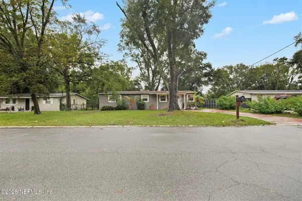 2307 Looking Glass Lane, Jacksonville, FL 32210