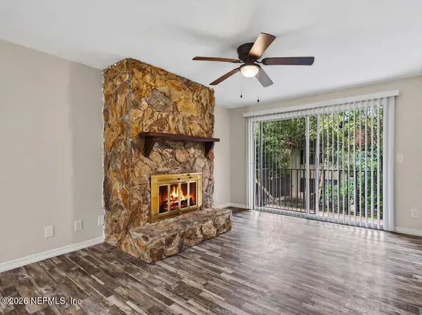 1672 El Camino Road #3, Jacksonville, FL 32216