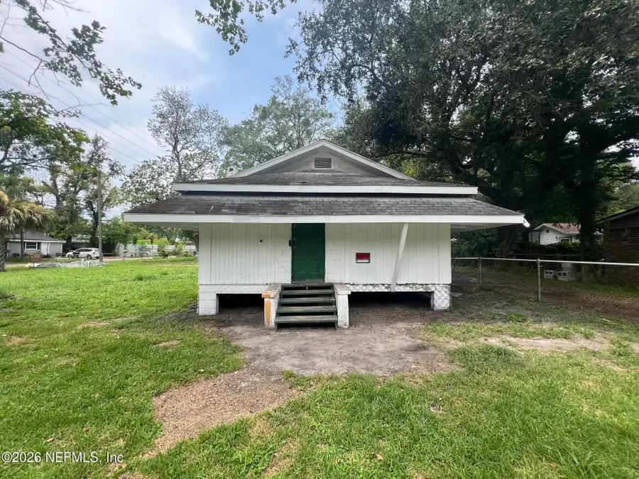 412 Thompson Street, Jacksonville, FL 32254 - #3