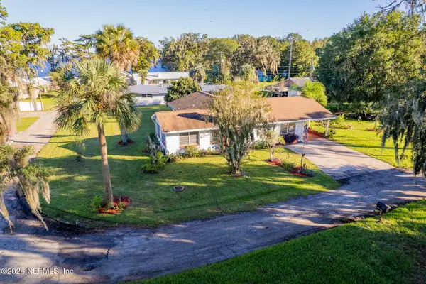 105 Paradise Circle, Crescent City, FL 32112