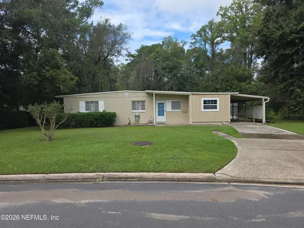 8815 Macarthur S Court, Jacksonville, FL 32216