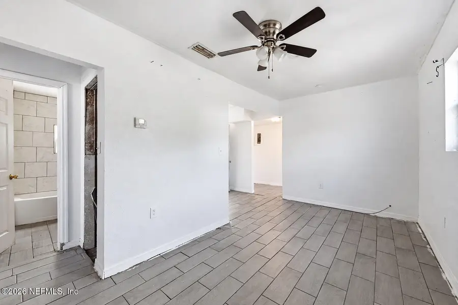 717 N 11th Street, Palatka, FL 32177 - #2