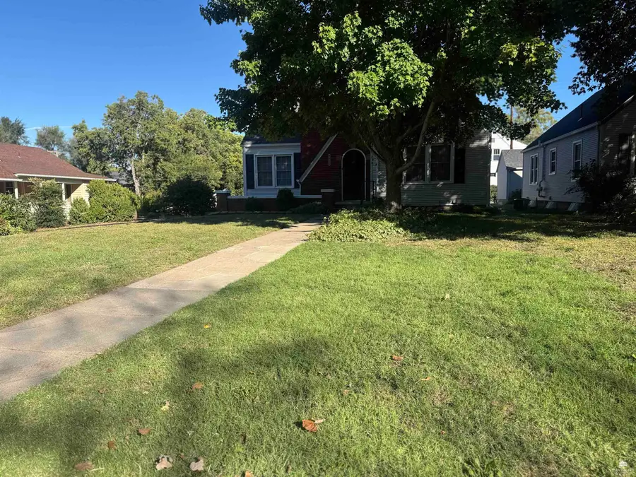 605 W 10th, Concordia, KS 66901 - Image #2