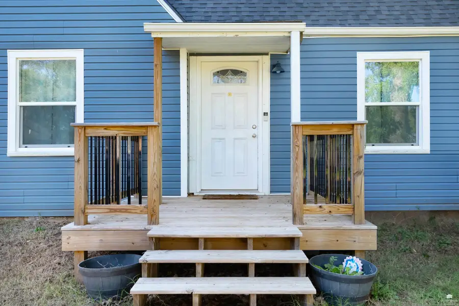 107 N Grant Street, Enterprise, KS 67441 - Image #2