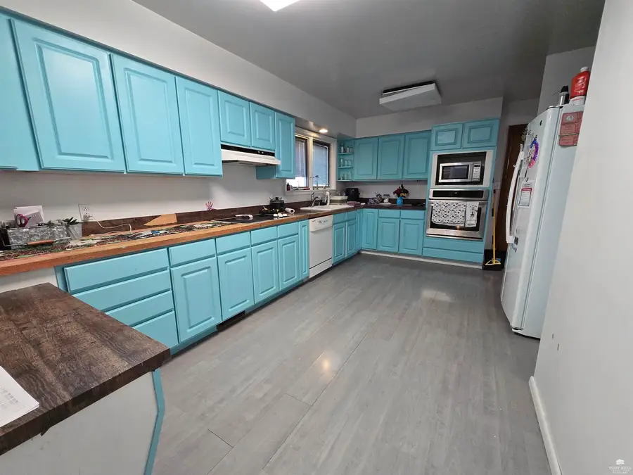 508 NE 12th Street, Abilene, KS 67410 - Image #3