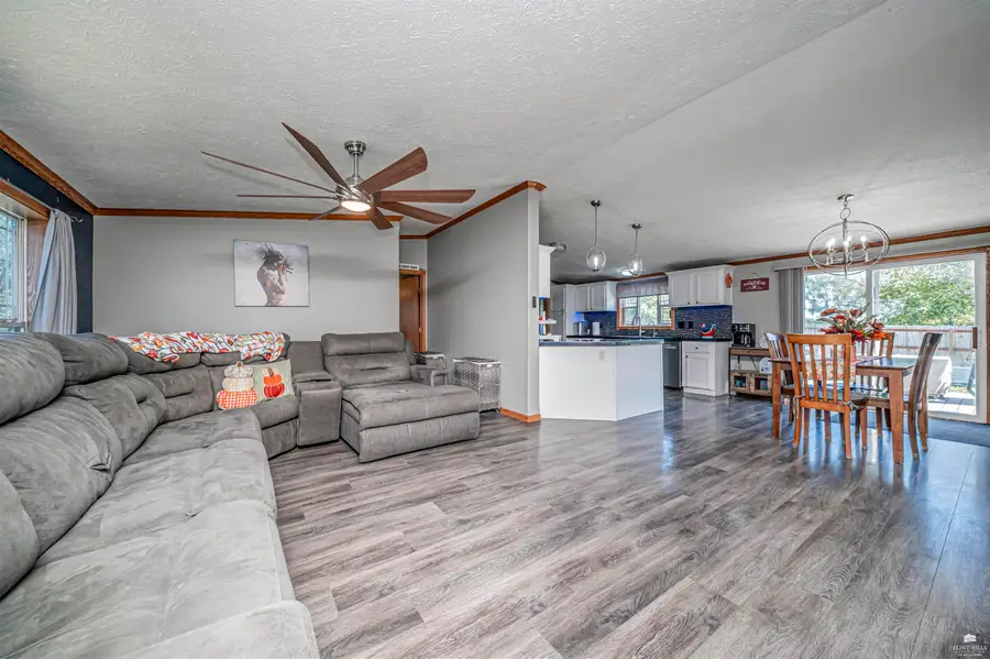 507 E 1st, Enterprise, KS 67441 - Image #3