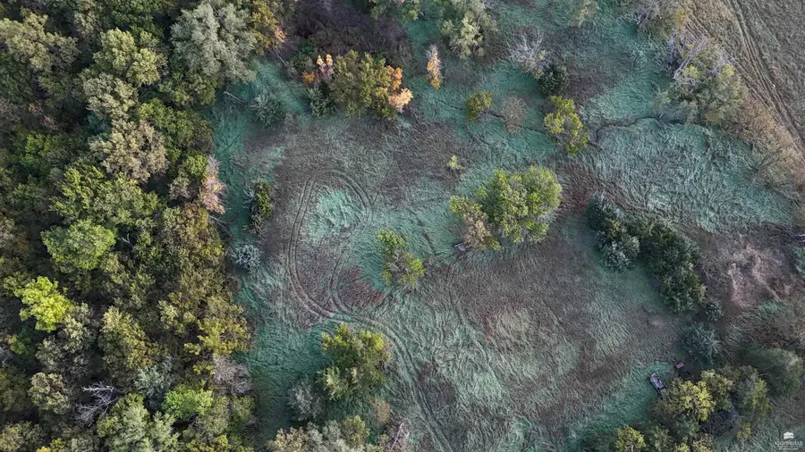 1325 Frontier Rd, Minneapolis, KS 67467 - Image #3