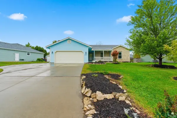 4031 Bald Eagle Drive, Manhattan, KS 66502